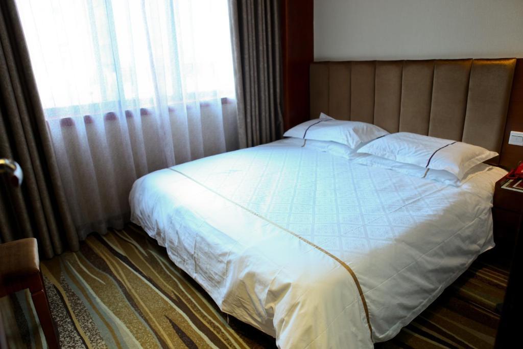 Kaifu Hotel Guangzhou Kamer foto